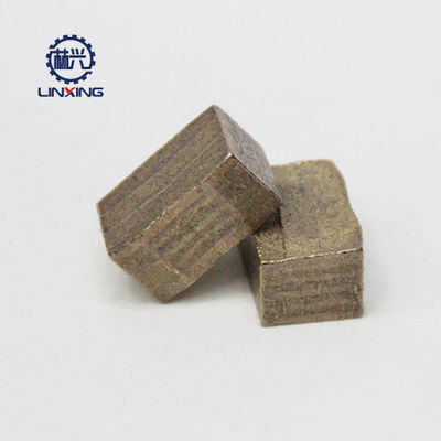 Segment de diamants multiblade de bonne qualité 24x8.8/9.6x15 mm pour le granit de coupe humide