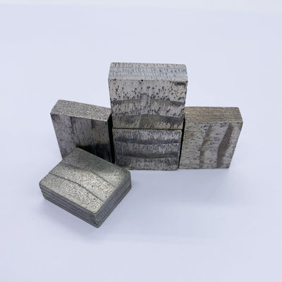 Poudre métallique de diamant Segment de granit à coupe lisse pour outils électriques de la fourniture