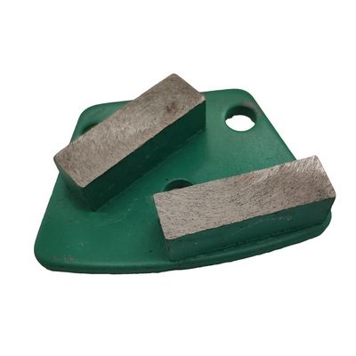 Les diamants sont utilisés pour le polissage des sols de béton.