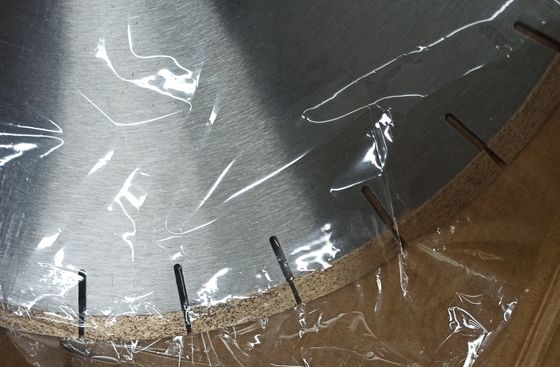 Disque de coupe de diamant en marbre de pierre du Pakistan 450 mm U-slot Cutter 40 * 5.0 * 10 mm de netteté