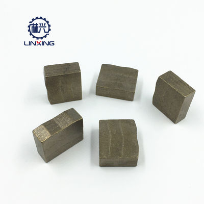 Ségments de diamants sintrés 2022 pour outils de coupe de pierre de granit à haute fréquence brasés