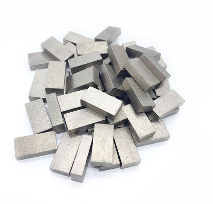 Outils de coupe de pierre Segment de tronçonneuse Conseils de diamant pour les matériaux de granit et de marbre