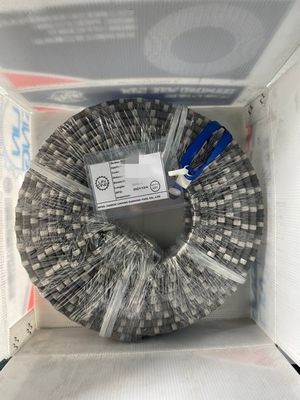 Scie à fil de diamant à ressort en caoutchouc pour les carrières de granit et de marbre à haute production