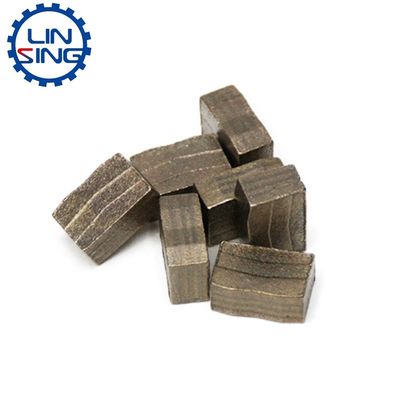 Performance de coupe stable Notre segment diamant en forme de M est parfait pour couper le granit