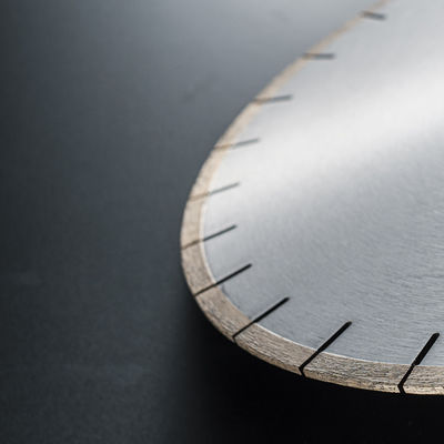 Coupe de marbre Lamelle de diamant avec un matériau en acier de 65 Mn et une efficacité