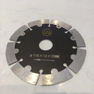 Diamètre 115 mm Turbo segmenté Disque de coupe de dents pour le bord de la route de l'asphalte de brique de granit de marbre