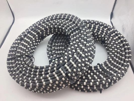 25-35m/S Vitesse de ligne D11.5MM Sage à fil de diamant pour une efficacité de coupe de béton armé