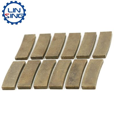 Outil de coupe de pierre de granit en forme de M Segment diamanté avec excellente performance