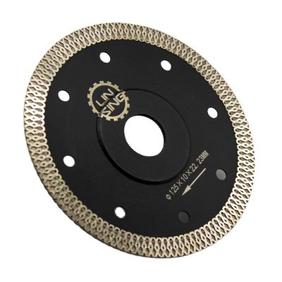140 dents Silent Mesh Diamond Circular Saw Blade pour la découpe de céramique / porcelaine / Dekton