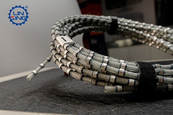 Pierre de coupe de diamant fil de scie avec 11,0 mm diamètre de perle et 37 pièces perles par mètre