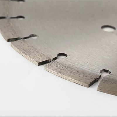 Lampe de scie diamantée à découpe rapide et durable de 600 mm pour couper du matériau métallique de grès