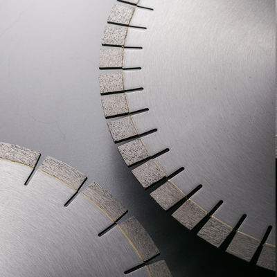 12" 14" Expédition rapide Lamelle de scie circulaire pour la coupe de pierre sur la machine de coupe de pont