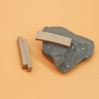 Coupe de diamants en pierre de marbre avec fabrication personnalisée OBM