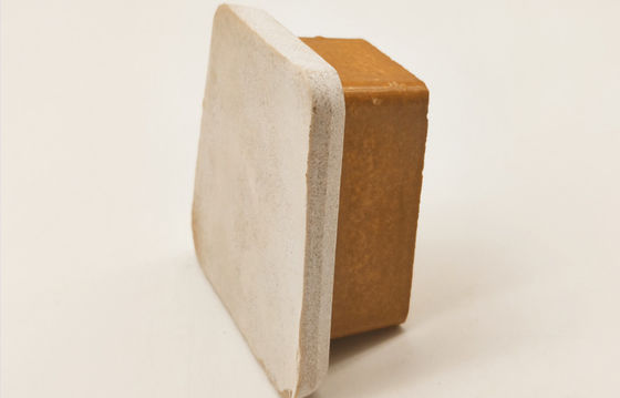 Le polisseur oxalique de Francfort est un liant chimique abrasif et durable pour le polisseur de diamants.