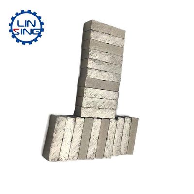 Assistance ODM 24*5,5*10mm Segment de coupe de diamant en marbre dur doux pour les conseils de coupe de blocs