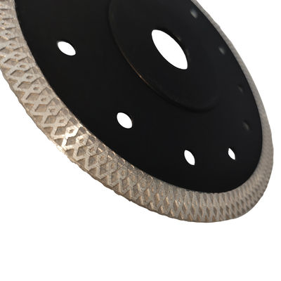 44T Dents Disque diamant sintré X Disque turbo-maillage pour la découpe de céramique de porcelaine