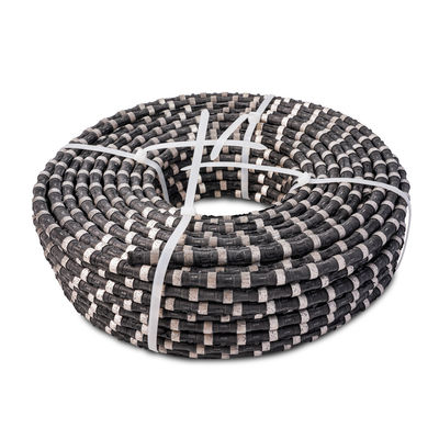11.5 mm Sère à fil de diamant pour les carrières de granit Vitesse de coupe 10-30 m2/h Durée de vie 20-40 m2/h