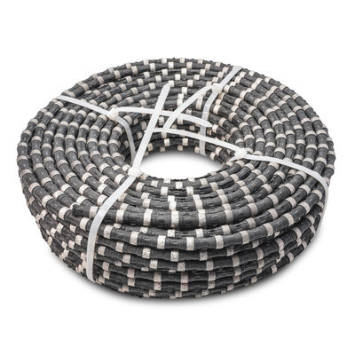 11.5 mm Sère à fil de diamant pour les carrières de granit Vitesse de coupe 10-30 m2/h Durée de vie 20-40 m2/h