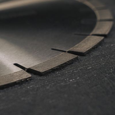 Poudre métallique de diamant Arix Sache circulaire coupeuse de pierre Disque de granit outils de coupe 14 pouces