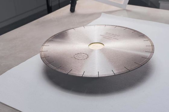 350 mm 14' U-slot Porcelaine Lampe à cisaille diamantée pour l'avantage de la netteté de coupe de diamant
