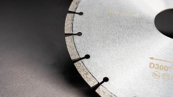 Disque de découpe de diamants de 350 mm pour la fente K et la lame au carbonate de calcium