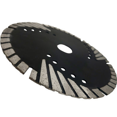 D230mm Lampe de scie triangulaire ondulée avec turbo-dents de protection pour la coupe de pierre