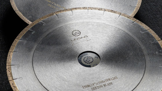 Blade à scie diamantée de qualité A-Classe J pour couper des outils de coupe de pierre de 350 mm