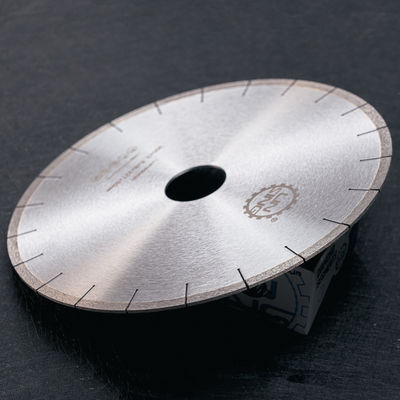 Lampe à scie à diamants de 350 mm pour l'avantage de netteté