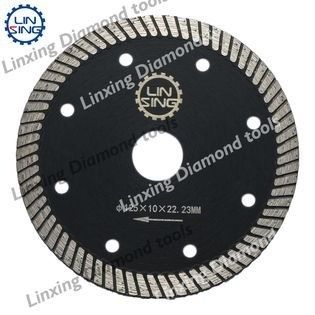 6 1/2 pouces de longueur de la lame de la maille de diamant Turbo coupe de lame de disque pour la charge lourde et la coupe