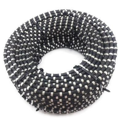 Longue durée de vie Fil diamanté 12,0 mm* 40 en caoutchouc revêtu pour la découpe de roches de carrière de granit