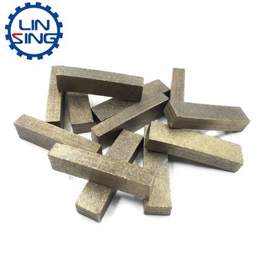 40*6*12mm Segment de coupe de pierre de marbre Outil diamanté à bonne vitesse OEM acceptable