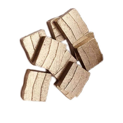 Ségment diamanté en forme de style M pour la découpe de blocs de pierre de granit exporté dans le monde entier