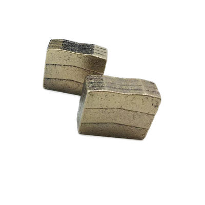 Ségment diamanté en forme de style M pour la découpe de blocs de pierre de granit exporté dans le monde entier