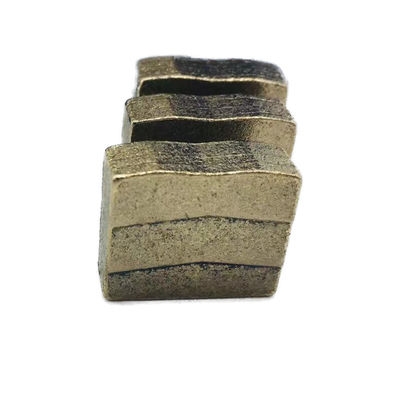 Ségment diamanté en forme de style M pour la découpe de blocs de pierre de granit exporté dans le monde entier