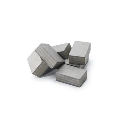 24*9*15 mm Segment de diamants andésites pour la découpe de la pierre de basalte au Mexique et en Indonésie