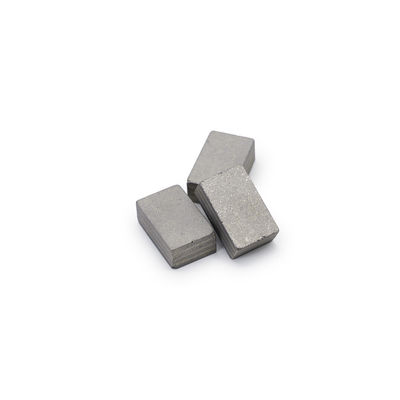24*9*15 mm Segment de diamants andésites pour la découpe de la pierre de basalte au Mexique et en Indonésie