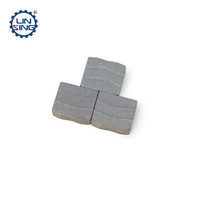 Segment de finition polissée M et de diamants sintrés à forme plate pour outils de coupe en grès