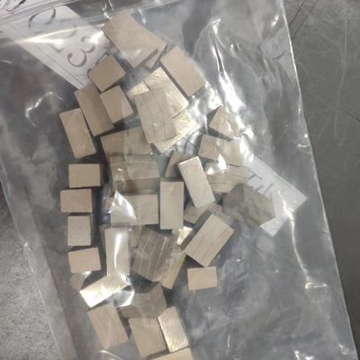 Support personnalisé 2500mm coupeuse de segments de diamants de marbre pour le marbre doux dur moyen
