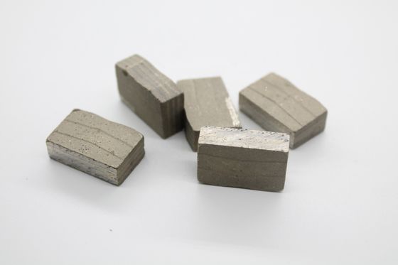 Mexique Marché principal ODM Support personnalisé 24*6,6/7,4*13 mm Segment diamanté en granit dur