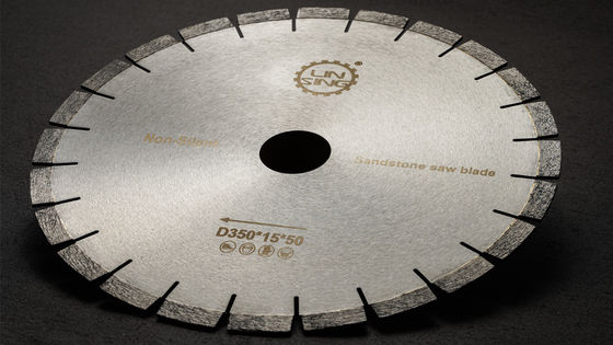 Outils de coupe de diamants de support personnalisés pour une lame de scie en grès de diamètre de 250 mm à 900 mm