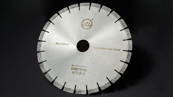Outils de coupe de diamants de support personnalisés pour une lame de scie en grès de diamètre de 250 mm à 900 mm