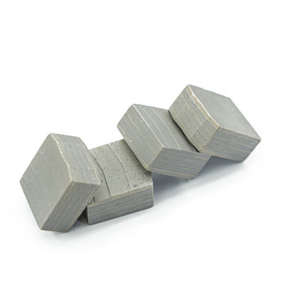 Technologie de frittage 24*11,5/12,7*26,5 mm Ségment diamanté en forme de ventilateur pour la découpe du granit