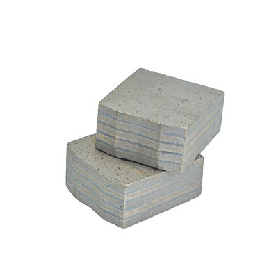 Segments diamantés de type M personnalisés 24*11.6/12.4*20 mm pour la découpe de dalles de blocs de granit