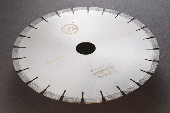Machine de coupe de pont Coupeur de diamant Lampe à scie de grès pour couper l'acier inoxydable