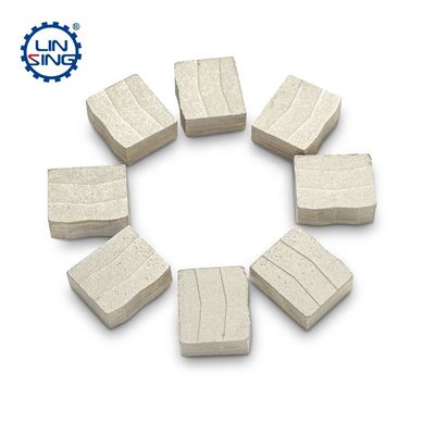 Vitesse de coupe rapide 1600 mm Lamelle 20 mm Segment de hauteur pour l'outil de coupe de diamant en granit