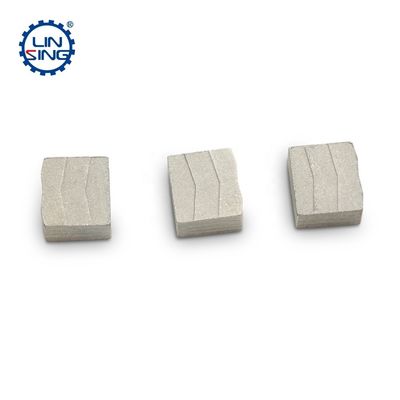 Vitesse de coupe rapide 1600 mm Lamelle 20 mm Segment de hauteur pour l'outil de coupe de diamant en granit
