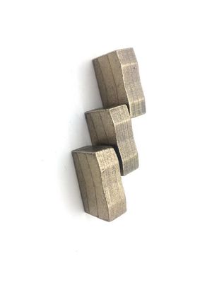 Soutien personnalisé OBM Segments de diamants à découpe rapide pour lames à tronçonneuse en granit