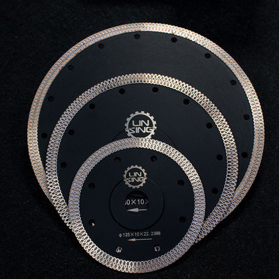 12 pouces personnalisé Lamelle de scie diamantée pour la mouture en turbo-maillage de carreaux de porcelaine crémeuse