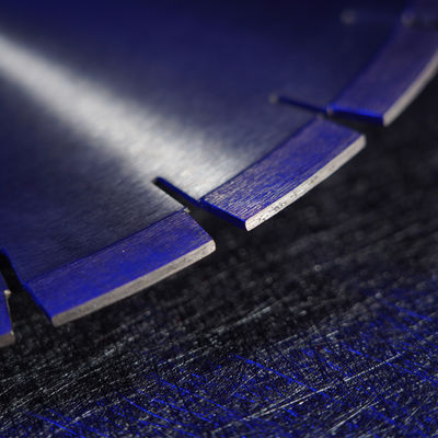 Blade de scie circulaire segmentée Arix Diamond de 350 mm pour outil professionnel de coupe de granit