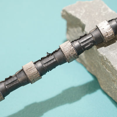 Saute à fil de diamant à découpe rapide pour le marbre de granit et le quartz 5000m/semaine Production